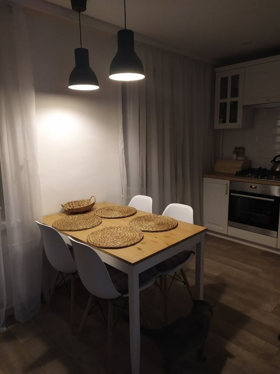 Стол ЛЕРХАМН икеа