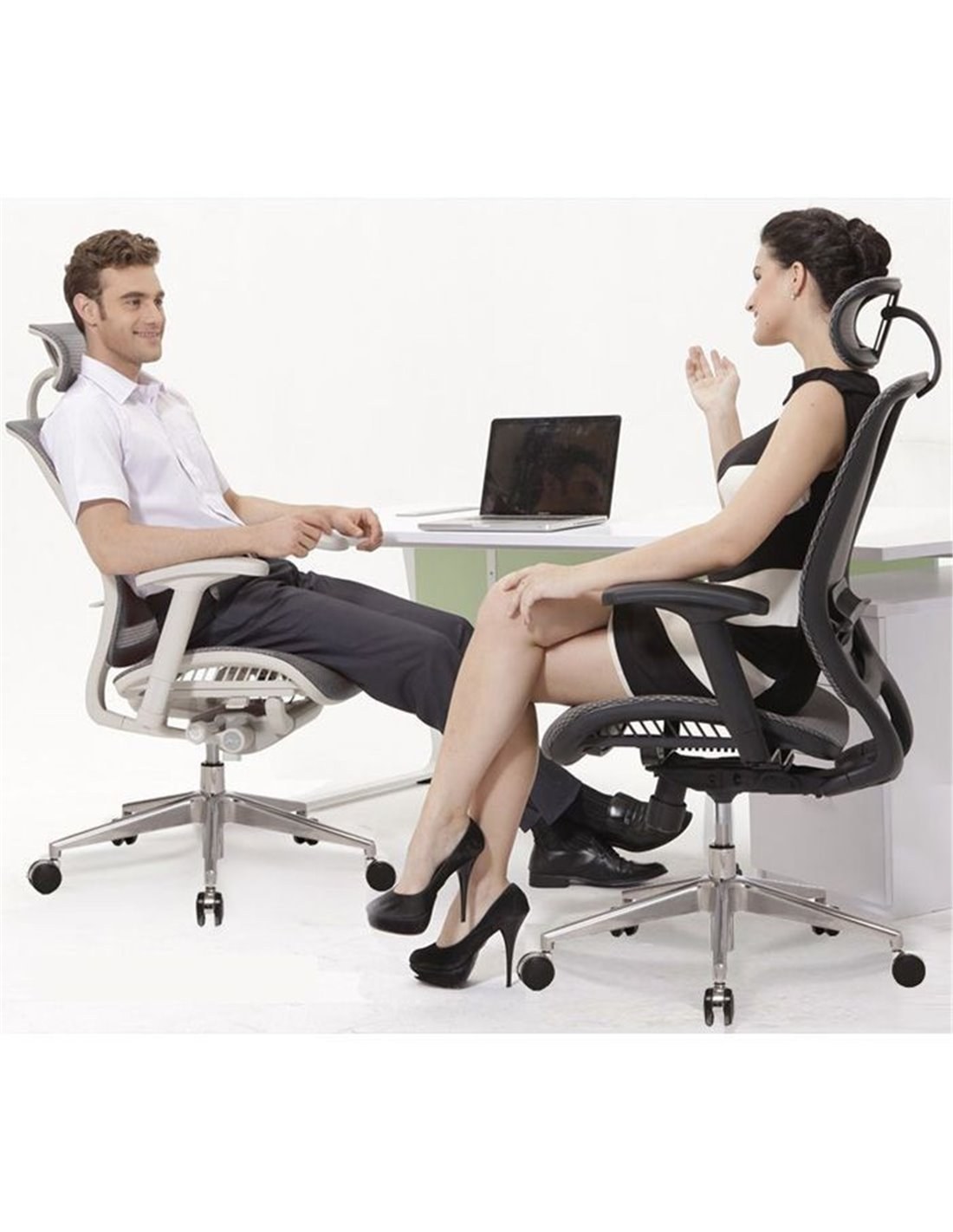 Эргономическое компьютерное кресло