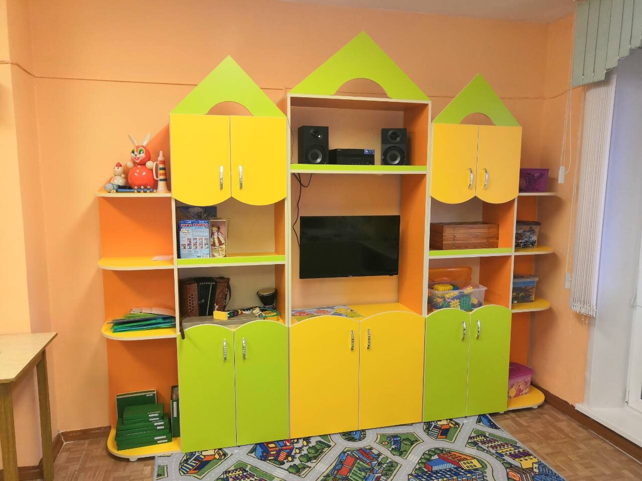 Мебель для детского сада спб. Мебель для детского сада. Стенка для детского сада. Шкаф для детского сада. Детская мебель для детского сада.