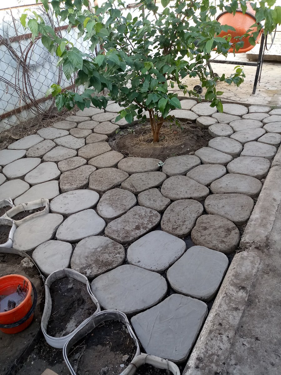 Плитка из бетона для дорожек