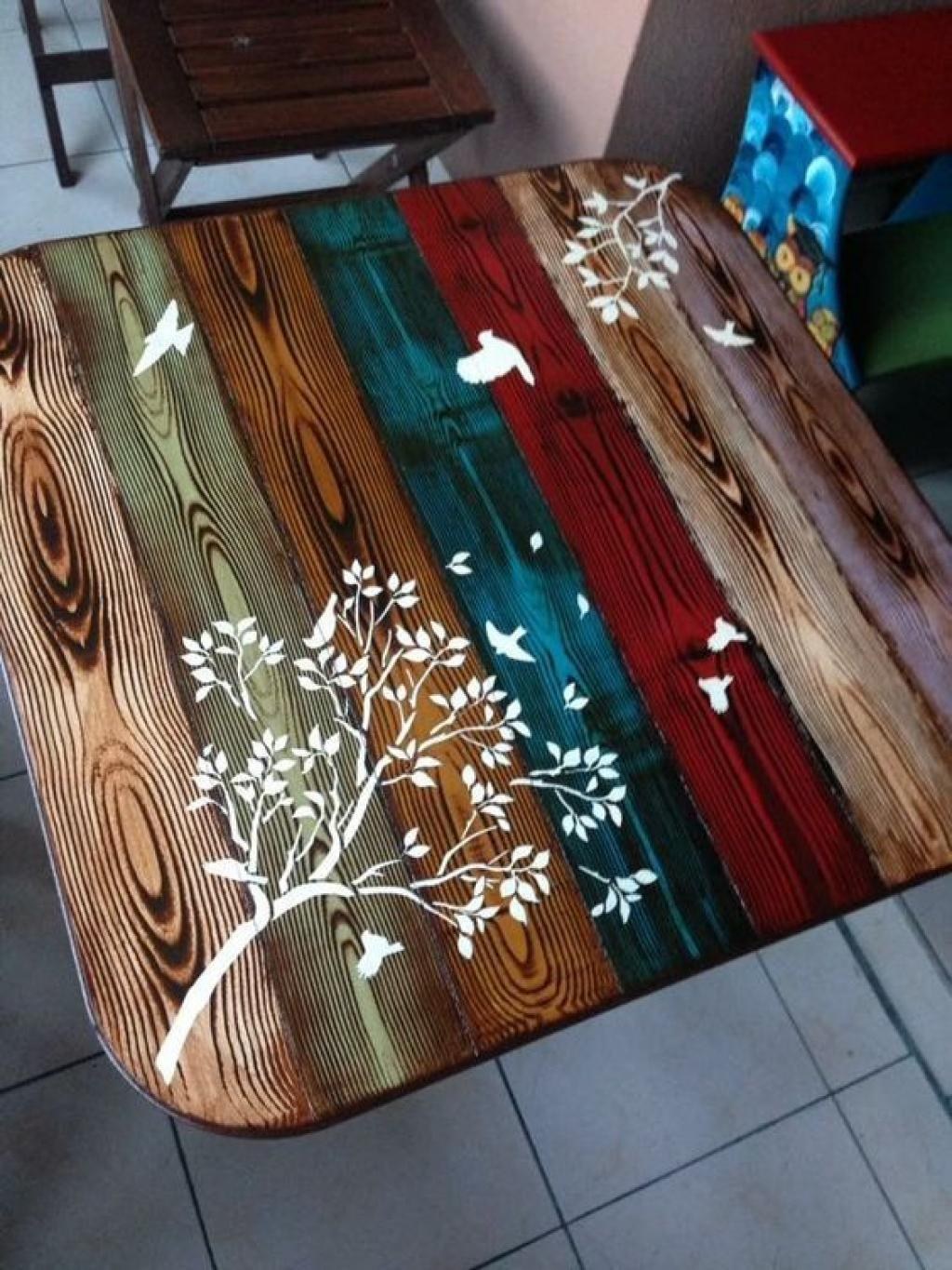 Перекраска мебели из дерева
