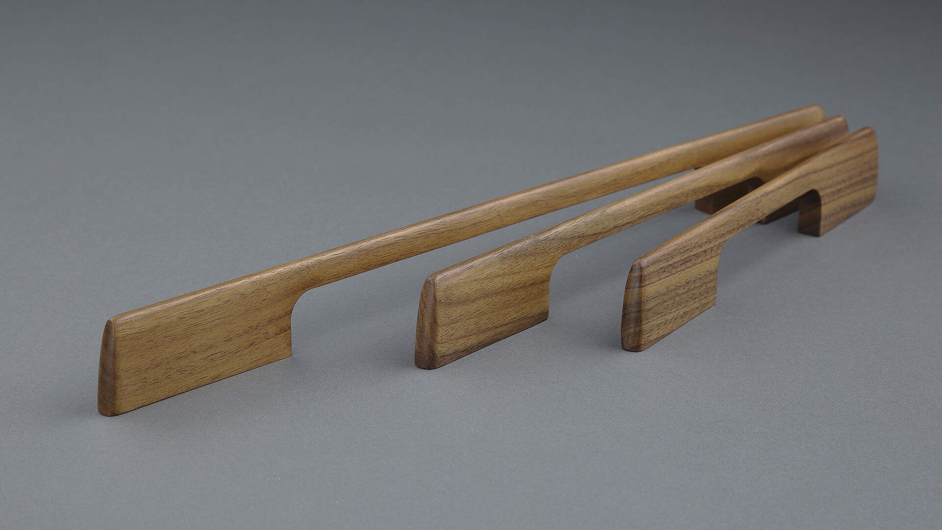 мебельная ручка скоба из дерева