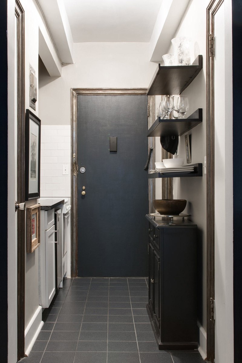 Проходная кухня в частном доме