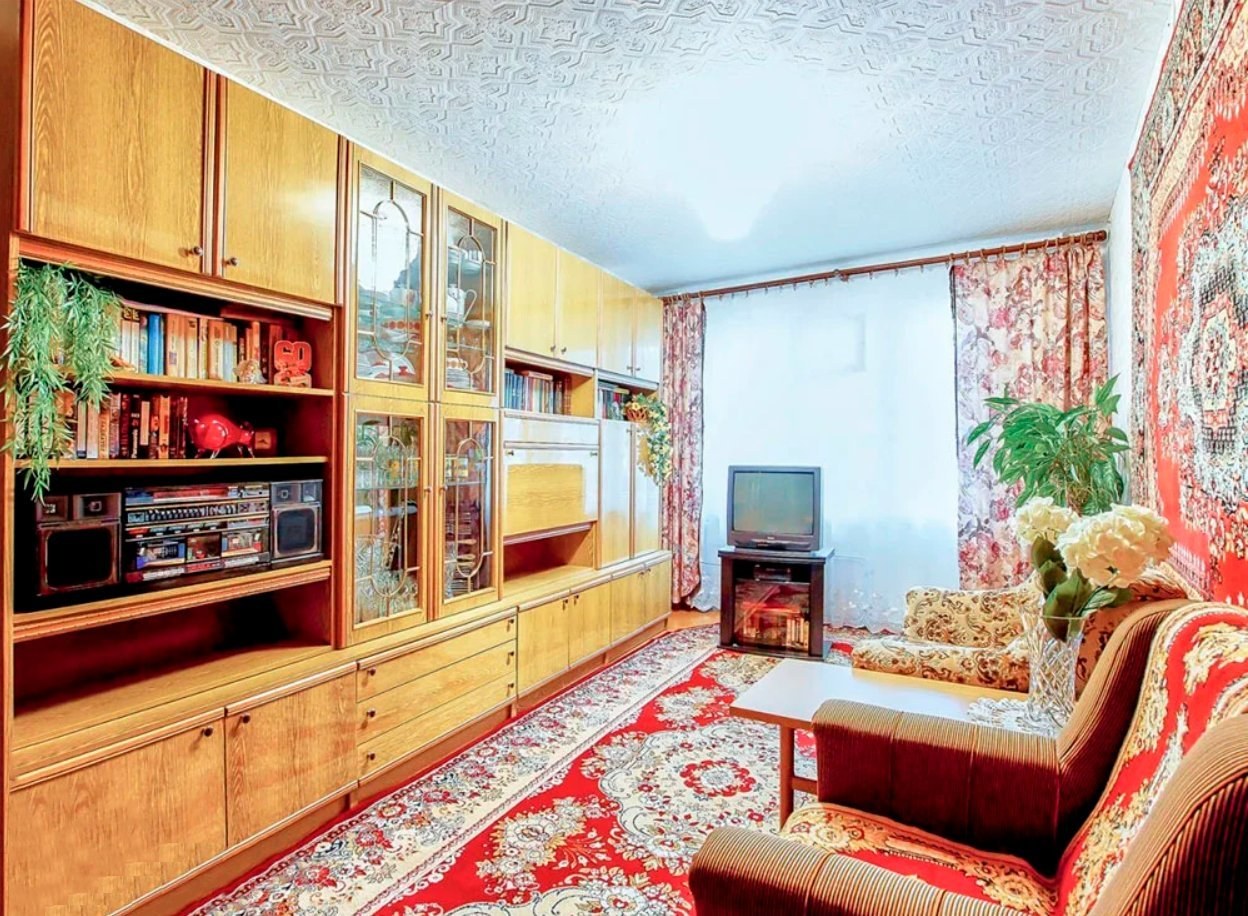 Мебель в дом советский