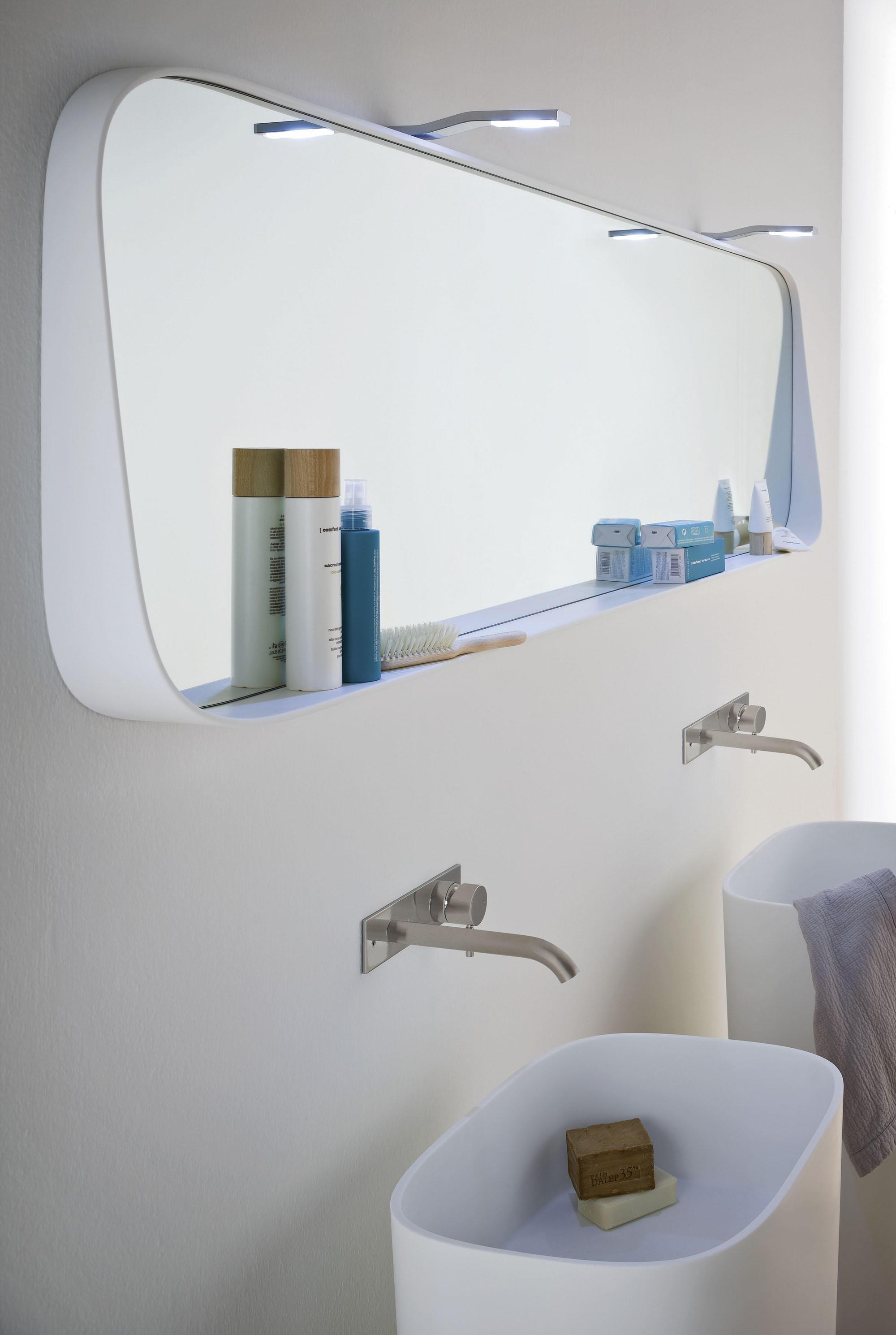 Купить полку в ванную комнату с зеркалом. Зеркала Rexa Design. Зеркало в ванную с полочкой. Зеркало в ванную комнату с полкой. Зеркала в ванную комнату с полочками.