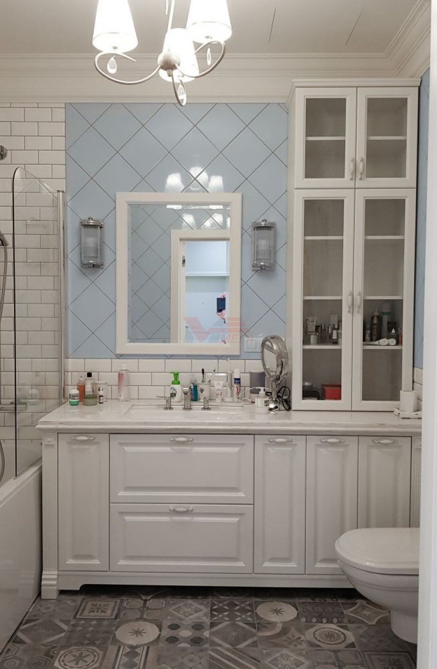 Мебель для ванны неоклассика (64 фото)