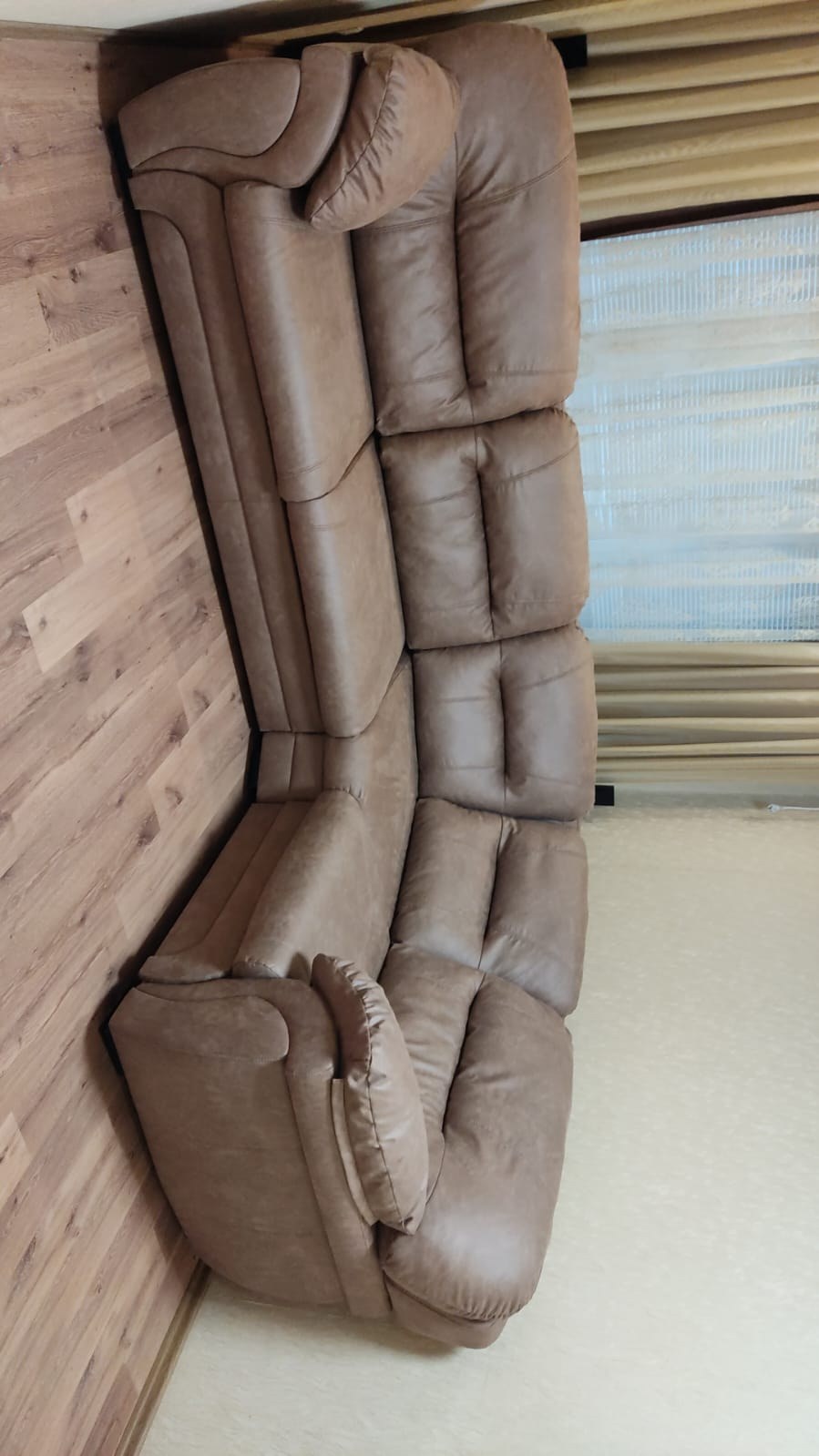 Кровать каретная стяжка со стразами