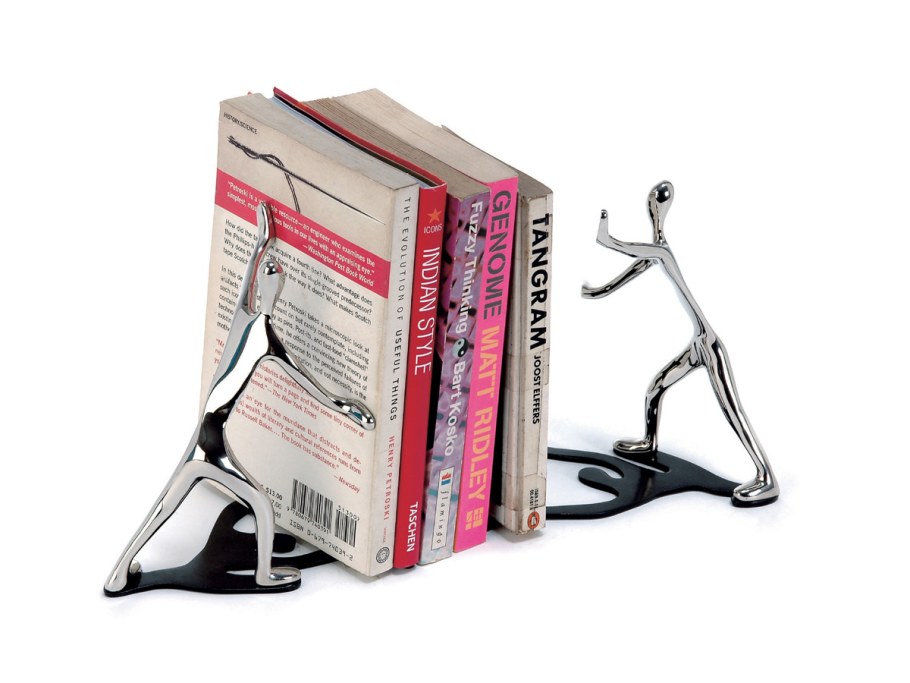 Книжный стеллаж дерево