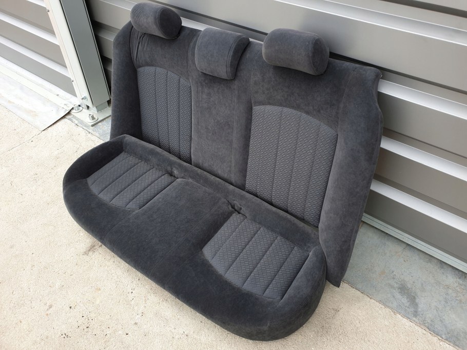 Сиденья Ягуар x-Type