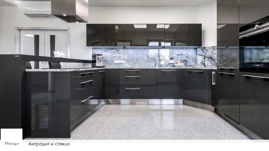 Кухня Валерия Сурская мебель антрацит глянец