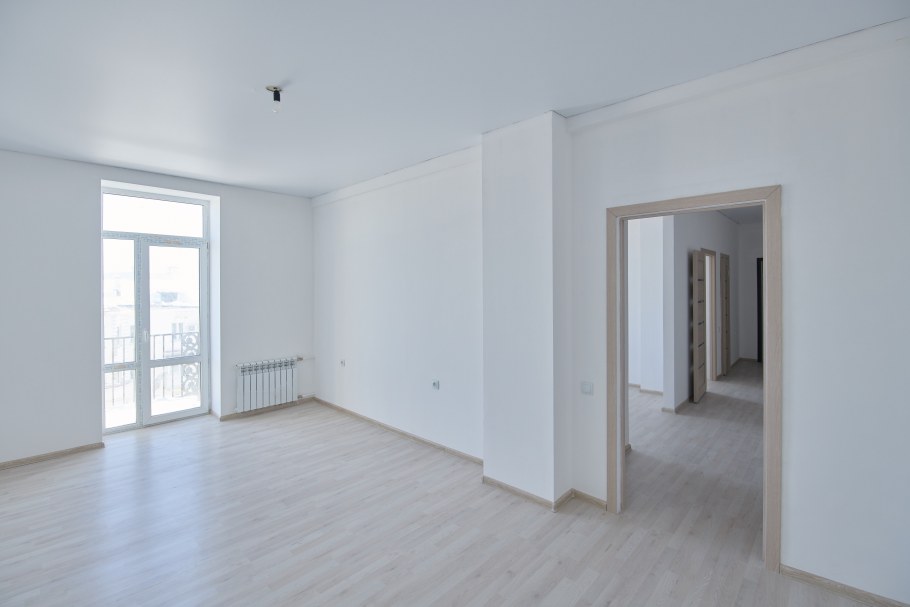 Квартира с отделкой в новостройке