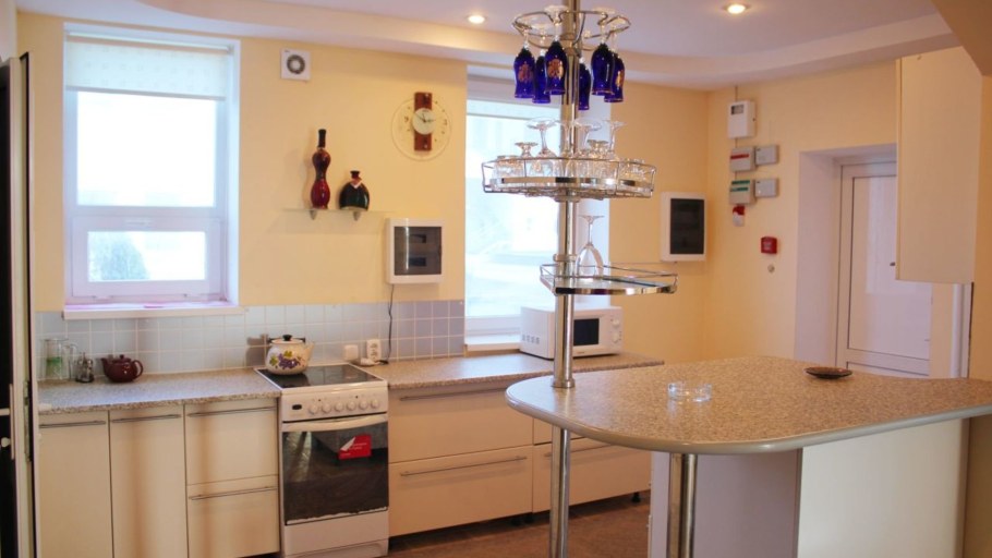 Стол на кухню в хрущевку