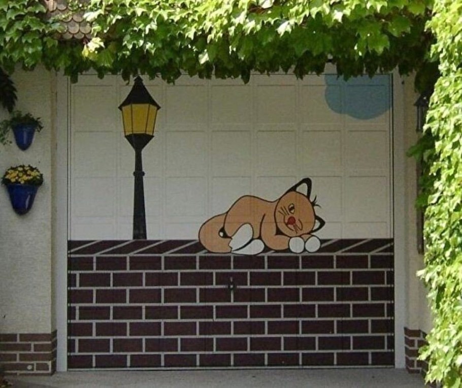 Стена гаража украсить