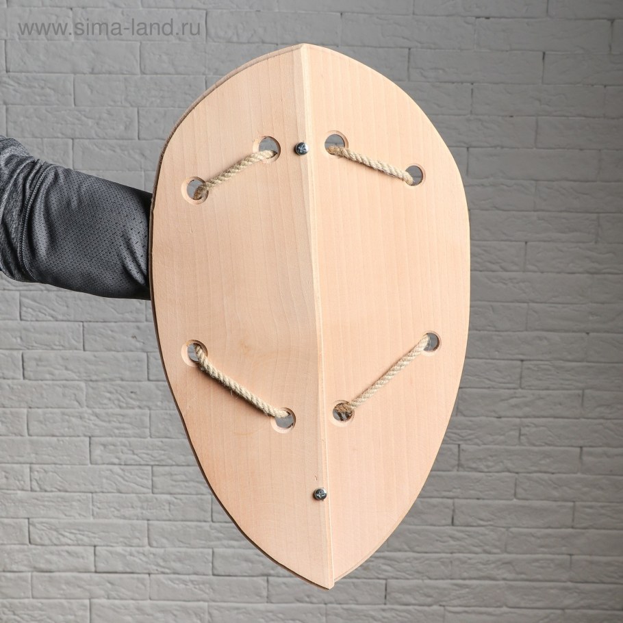 Деревянный щит