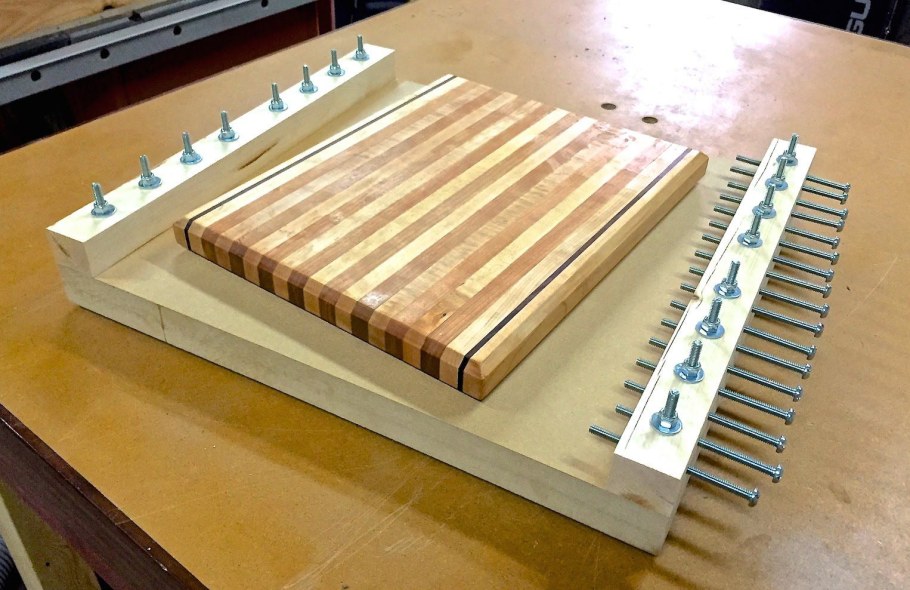 Приспособления для склеивания досок древесины