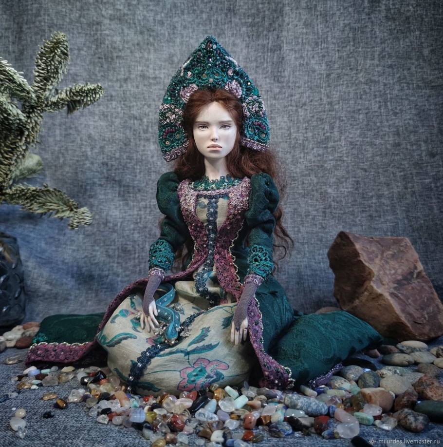 Лариса Исаева