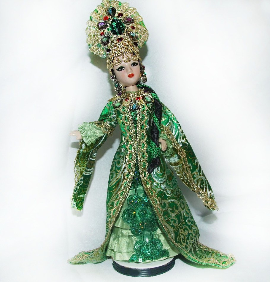 Кукла хозяйка медной горы