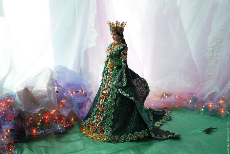 Малахитовая шкатулка хозяйка медной горы