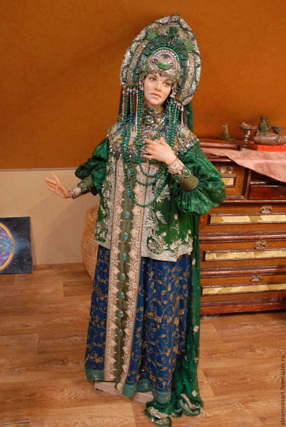 Хозяйка медной горы авторская кукла