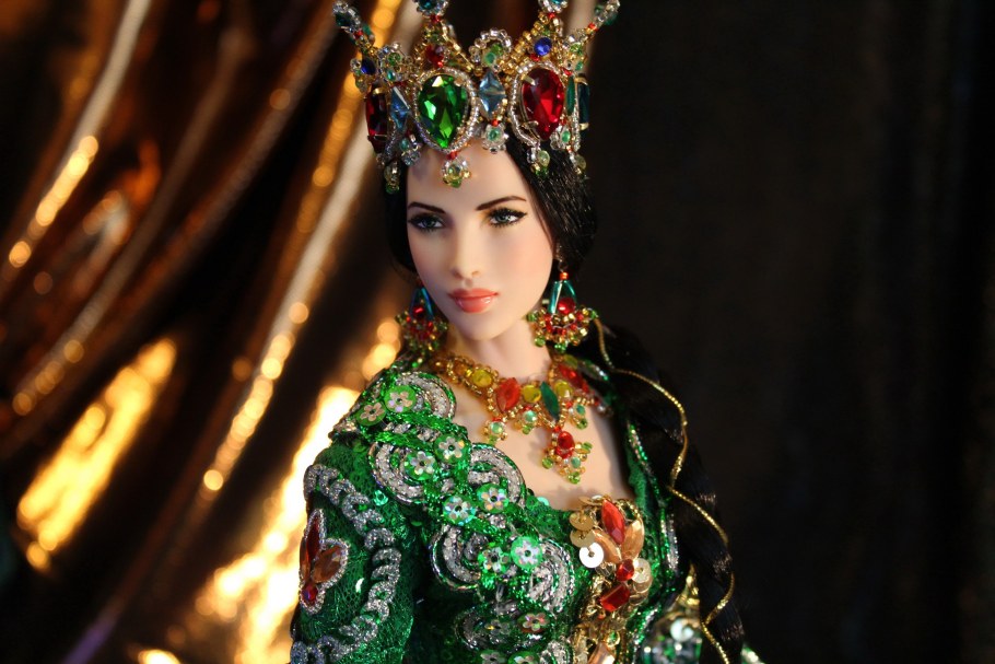 Кукла хозяйка медной горы