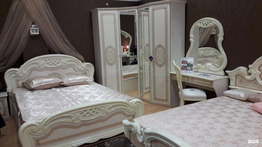 Гарнитур спальня Тициана орех