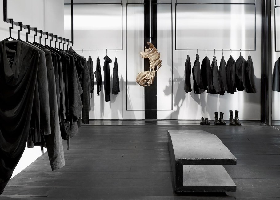 Бутик одежды интерьер