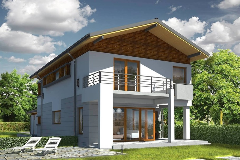 Одноэтажный дом с мансардой и балконом