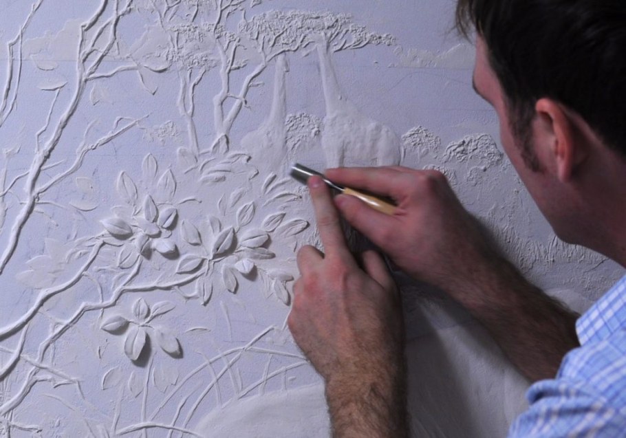 Инструменты для барельефа на стене