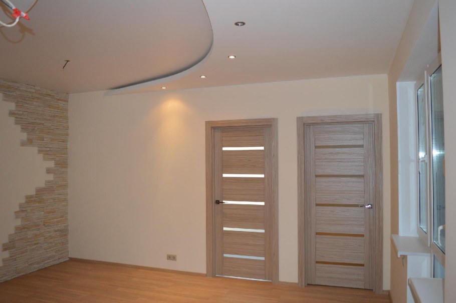 Потолок натяжной вмгостинной