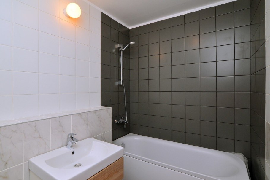 Отделка ванных комнат и туалетов