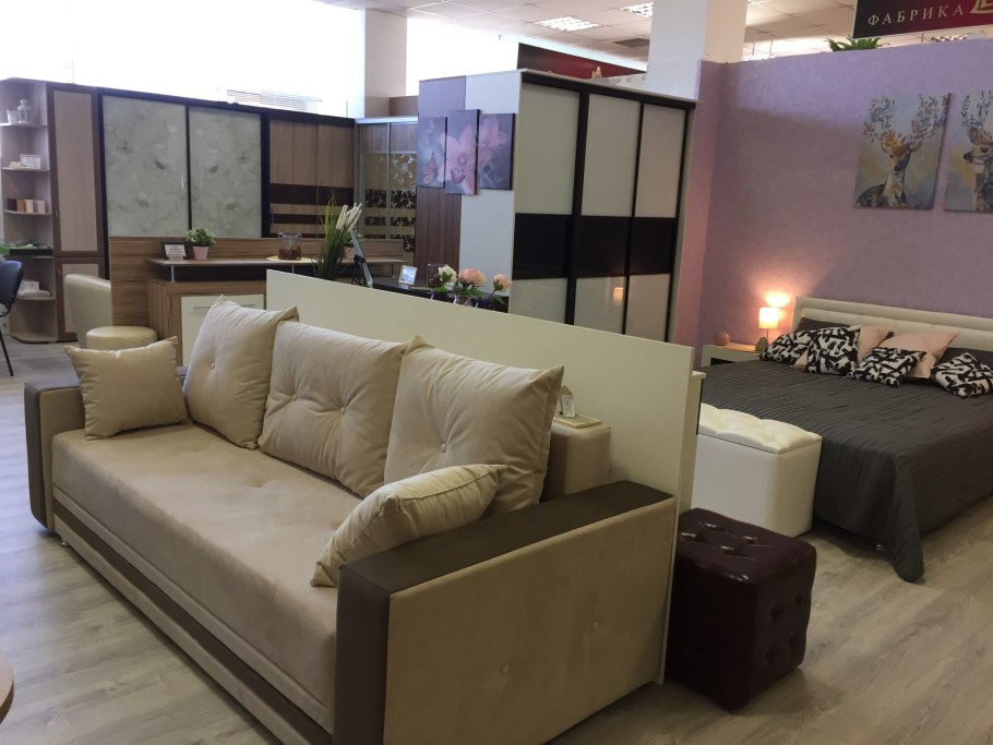 Мебельный Континент на Варшавской СПБ