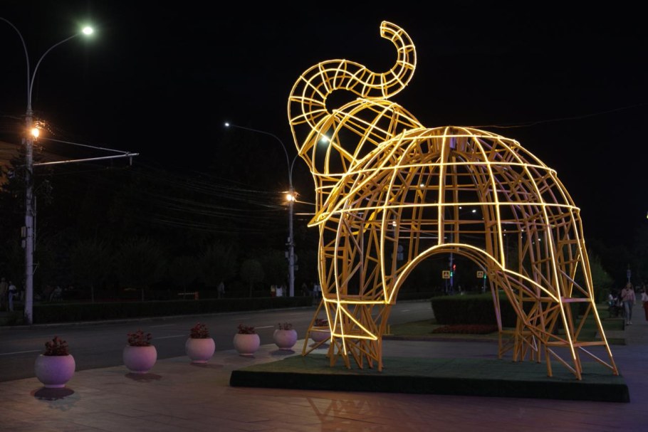 Арт объект слон Ставрополь