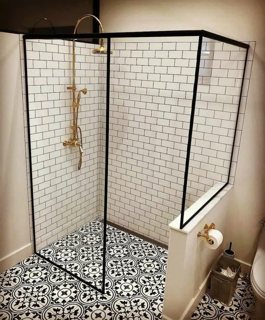 Душевая кабина без поддона