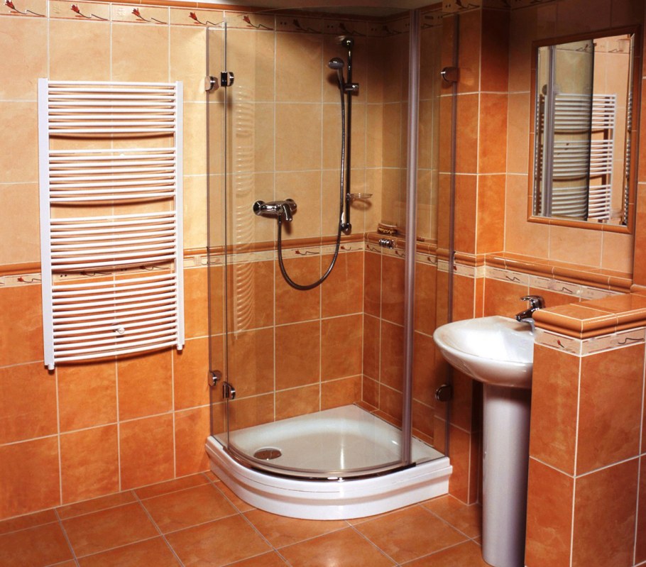 Душевая кабина в частном доме