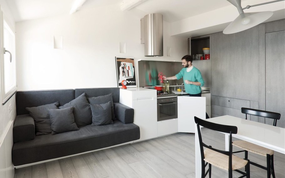 Кухня в студии 30 кв.м