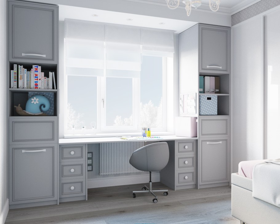 Стол у окна