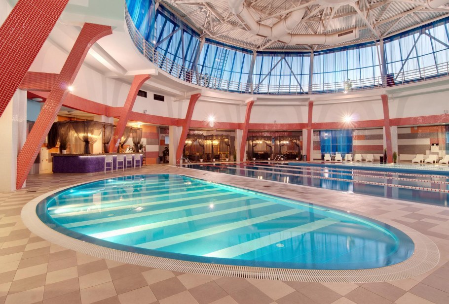 Речной вокзал бассейн