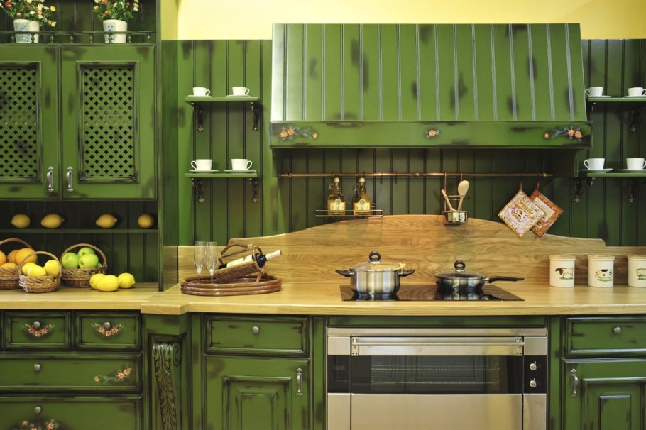 Зеленая мебель в интерьере