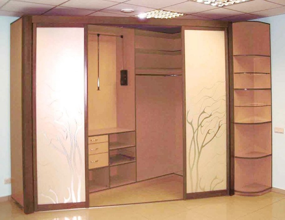 Угловой шкаф наполнение