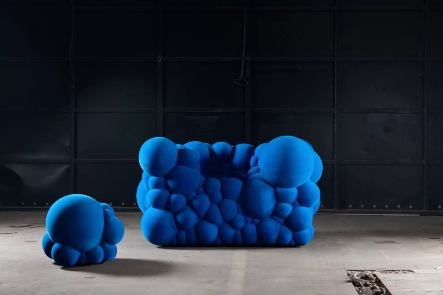 Кресла Mutation Club Chair