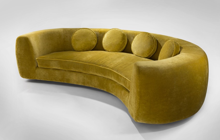 Изогнутые диваны
