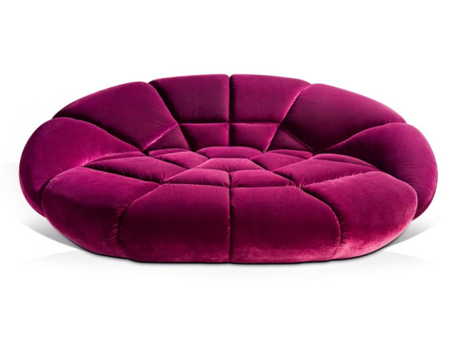 Диван в форме цветка