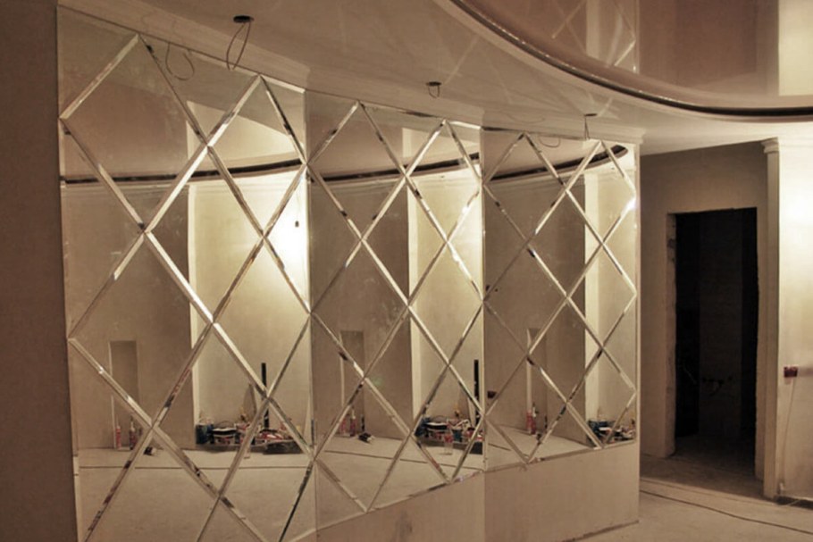 Плитка зеркальная NNLM 29 20 30 кв с фацетом