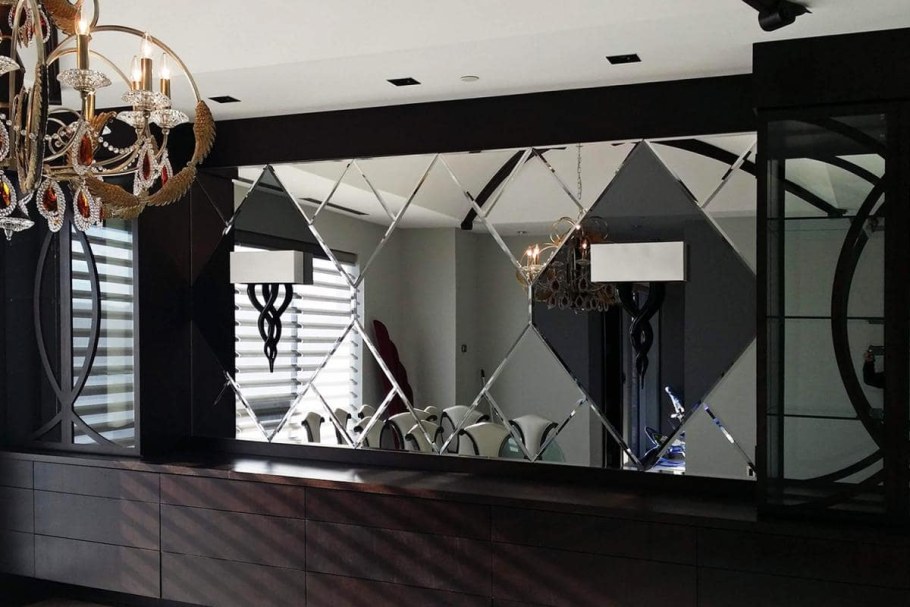 Зеркальное панно с фацетом