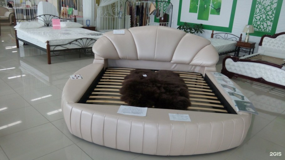 Диванчик даром