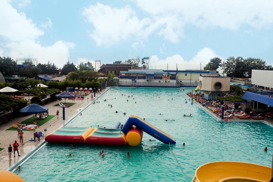 Адлеркурорт коралл бассейн