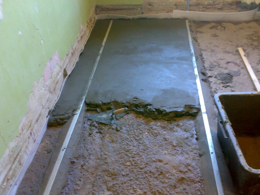 «Мокрая» цементно-Песчаная стяжка