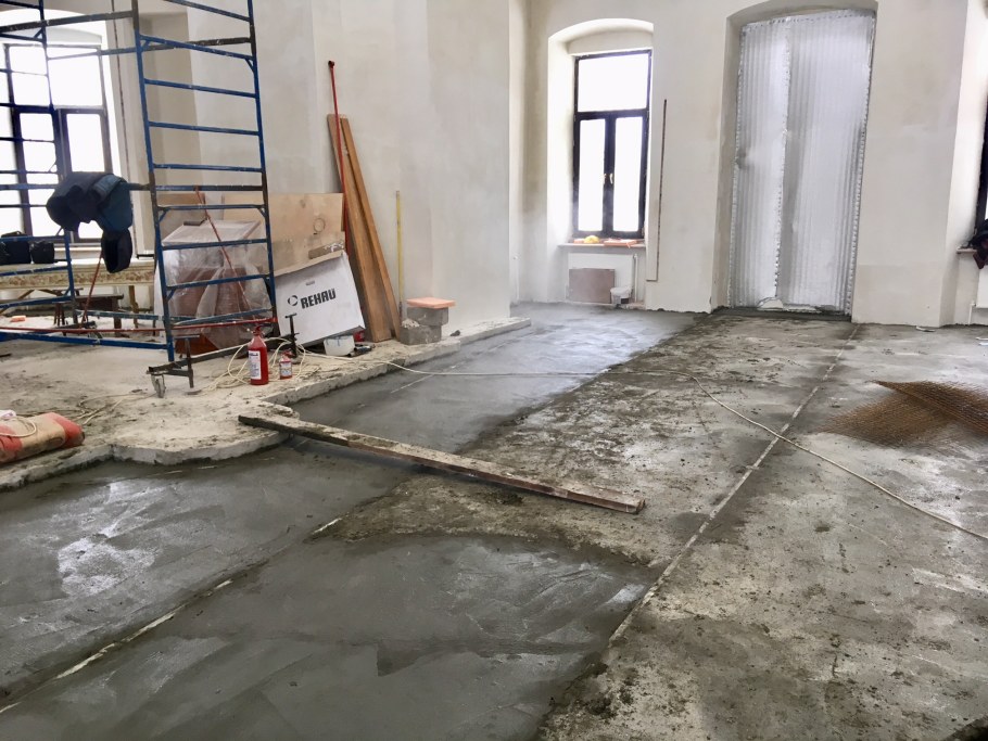 Укладка фанеры на пол в 2 слоя