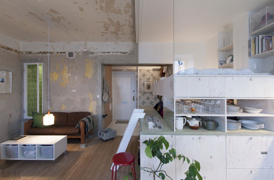 Убогий интерьер