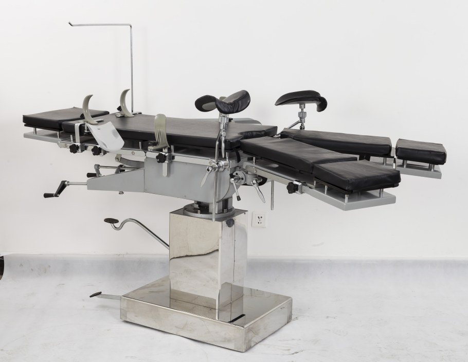 Операционный стол famed su-10